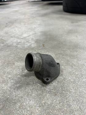 117-203-01-74 Mercedes-benz Genuine Thermostat Housing 117-203-01-74 Mercedes-benz Genuine Thermostat Housing