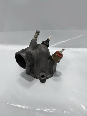 Mercedes-benz 11720121 1985 Mercedes-benz 380sl R107 Thermostat Housing With Sensors Used