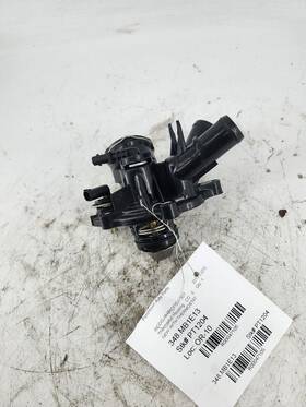348.mb1e13 Mercedes-benz C250 2013 Thermostat Housing 47105