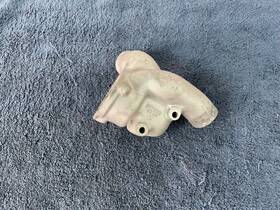 6172030773 Mercedes-benz W115 W114 W116 W123 Engine Thermostat Housing