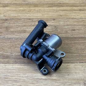 A1772030064 Mercedes-benz 2015 - 2023 C63 Amg W205 Thermostat Housing Shutoff Valve 51k Oem