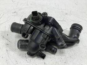V753452180 Mini Cooper 2007 1.6l Base Thermostat Housing With Coolant Temperature Sensor