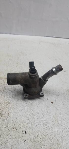 05047263ab Mopar 2012-2020 Jeep Ram Dodge Chrysler Engine Coolant Thermostat Housing Oem