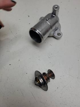 5002kt Motorad Engine Coolant Thermostat Housing Assembly