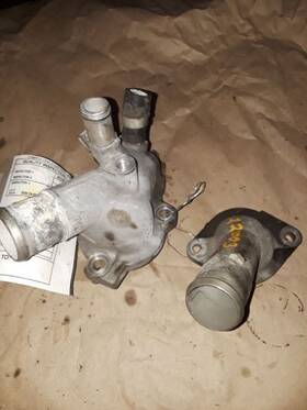348.da1j07 Nissan Altima 2007 Thermostat Housing 841153 348.da1j07 Nissan Altima 2007 Thermostat Housing 841153