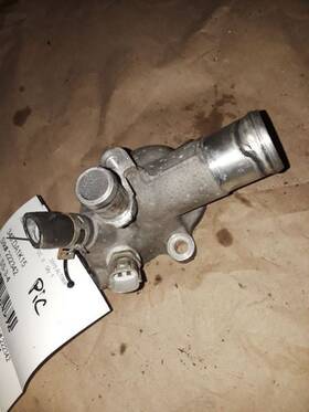 348.da1k15 Nissan Altima 2015 Thermostat Housing 754276