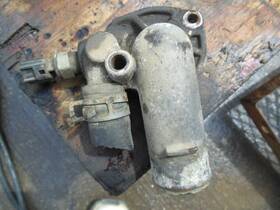 Oem 348.am8597 1997 Wrangler 2.5l Thermostat Housing 96679