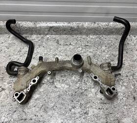 948106151 Porsche Oem 2003-2006 Cayenne Coolant Manifold Distributor Housing
