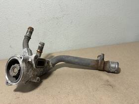 2584898 Saturn 2002-2005 Vue Housing Assembly Engine Coolant Thermostat 2.2l
