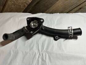 16031-31031 Toyota 1603131031 Oem 2gr-fks 3.5l V6 Coolant Inlet Sub With Thermostat And Hoses