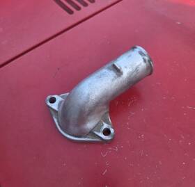 Toyota 304626146938 1982-1991 Pickup 2.4l Engine Oem Coolant Thermostat Housing Water Outlet