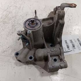 348.to1k17 Toyota Camry Thermostat Housing Mount Bracket 2012 2013 2014 2015 2016 2017