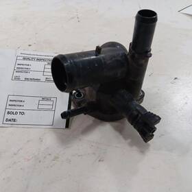 348.to1n15 Toyota Prius C Thermostat Housing Mount Bracket 2017 2016 2015 2014 2013