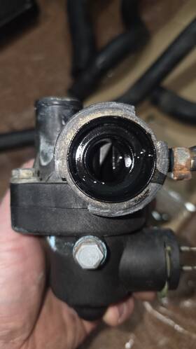 T2100080 Triumph 1998 Thunderbird Sport 900 Thermostat Housing