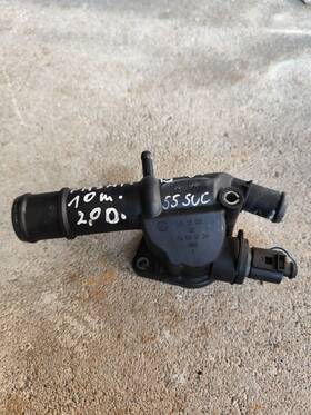 03l121132 Volkswagen Passat B6 2010 2.0/thermostat Housing/03l121132
