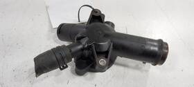 348.vw1h07 Volkswagen Rabbit Thermostat Housing Mount Bracket 2006 2007 2008 2009