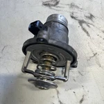 13 - 17 Bmw 650 750I 4.4L V8 Twin Turbo Thermostat Water Housing 7586885 Oem. Fixed Price $25.00.