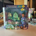 Wizard Of Oz Polly Pocket Set. Still Has Seal On The Box.. Fixed Price $350.00.
